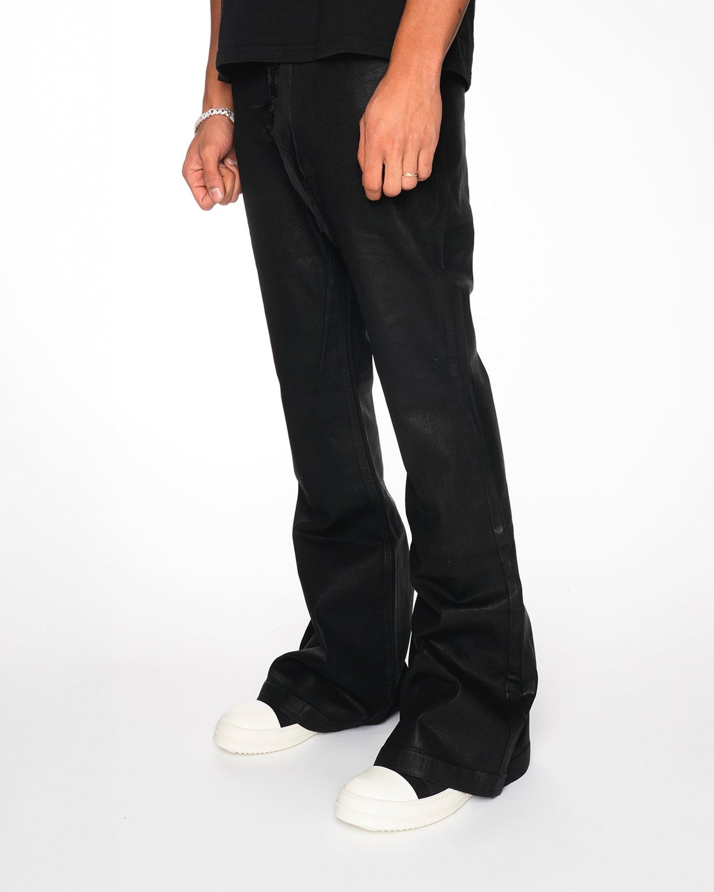 BLACK SUPERFLARE DENIM